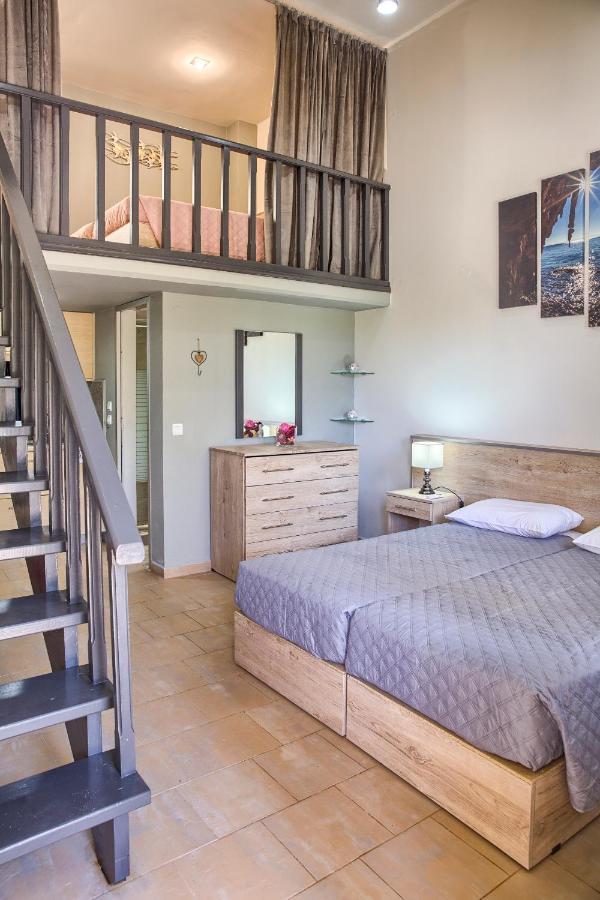 Hotel de apartamente Haraki Sand Beach
